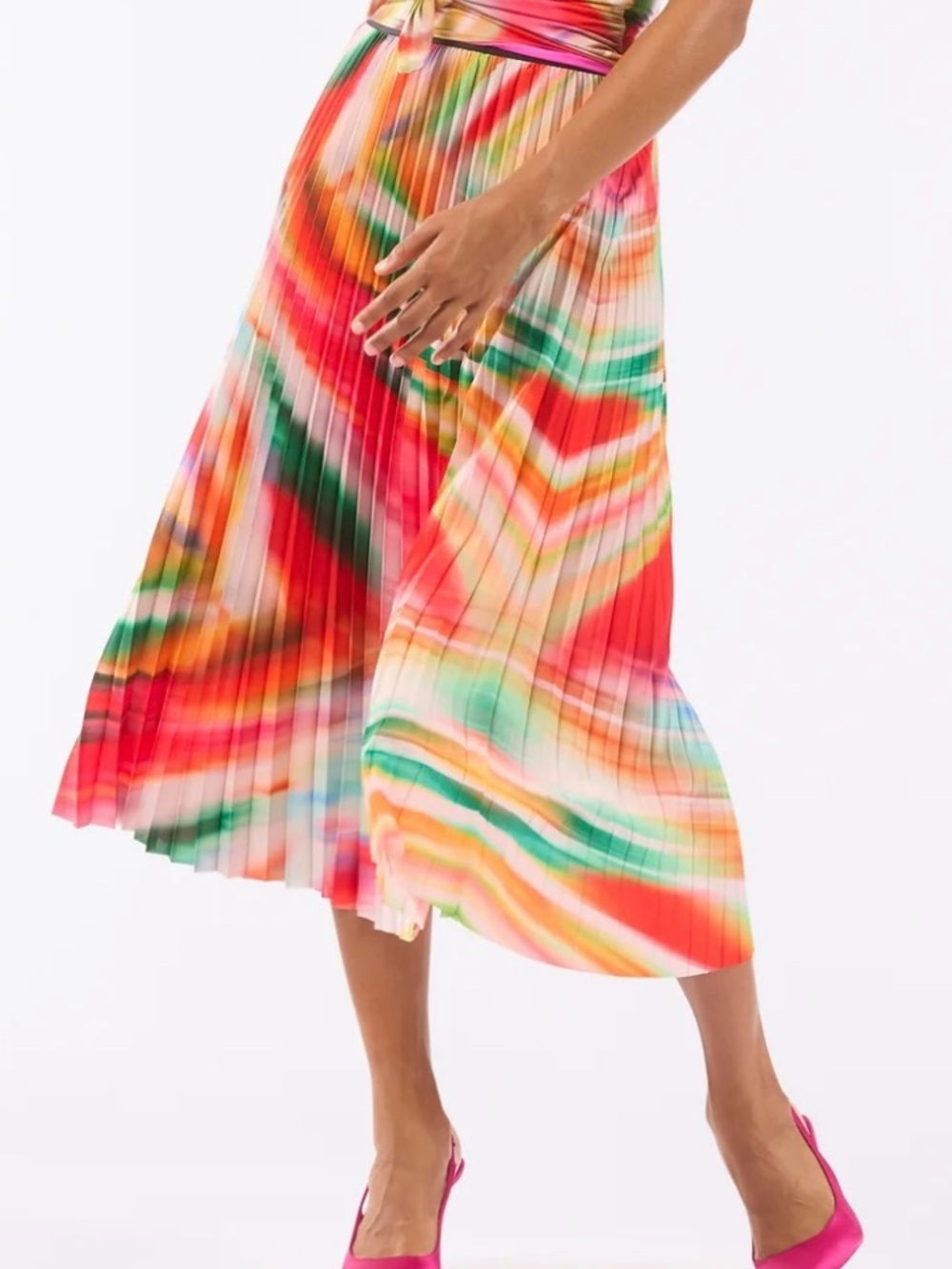 Le superb resort wear Pleated Midi Skirt with Black Waistband SMALL